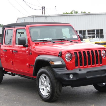 2020 JEEP GLADIATOR SPORT S CREW CABIN 4WD LHD